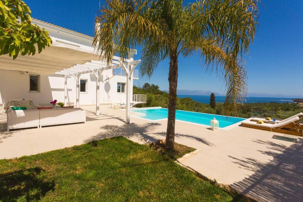 Koroni - Villa Merkouri - Entire Villa With Panoramic View Exterior photo